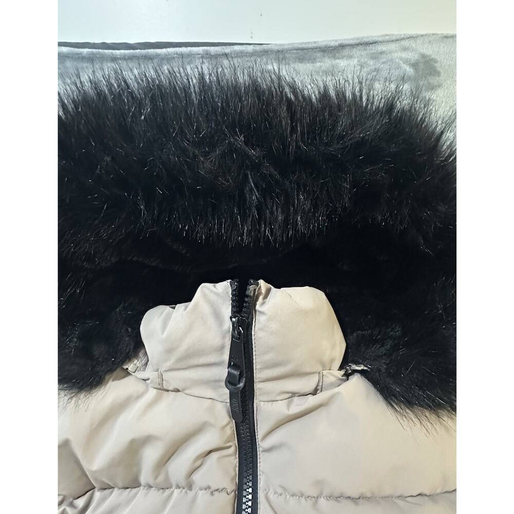DKNY New York Women’s 2X Taupe Puffer Coat Faux Fur Hood Zip Front 2G 2TG - Picture 6 of 12